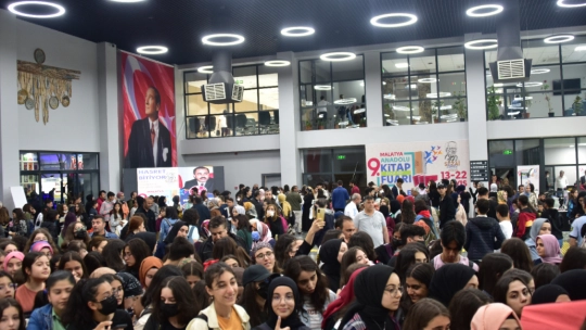 Yazarlardan Malatya 9. Anadolu Kitap ve Kültür Fuarı'na övgüler