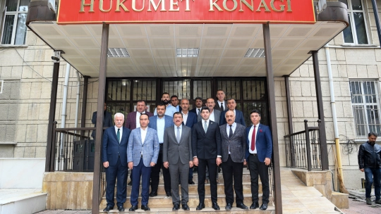 Başkan Gürkan, Doğanşehir ilçe kaymakamlığını ziyaret etti