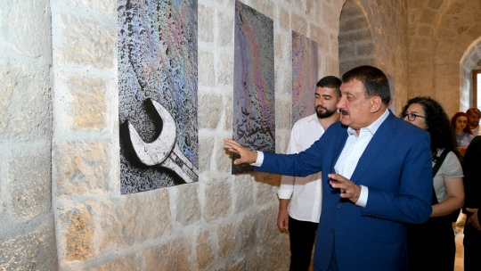 'İşler Nasıl Karma Sergisi', Taşhoran Kültür ve Sanat Merkezinde açıldı