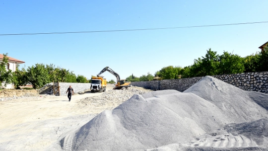 Gürkan: Yeni yolların açılmasıyla Malatya trafiği çok rahatlayacak