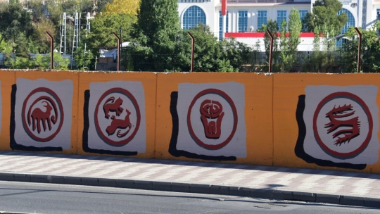 'Malatya Renkleniyor' projesiyle duvarlar renkleniyor