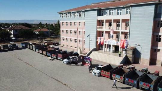 Malatya'da 'Reflektörünle Yol Ver Hayata' kampanyası başlatıldı