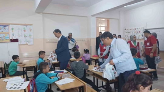Eğitime moral desteği