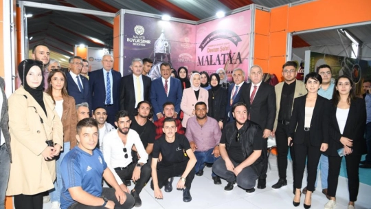 'Tam Bana Göre Festivali'nde Büyükşehir Standına Yoğun İlgi