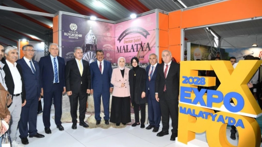 'Tam Bana Göre Festivali'nde Büyükşehir Standına Yoğun İlgi