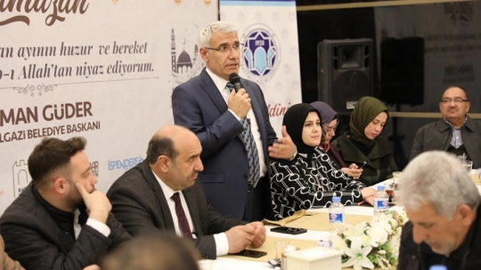 Başkan Güder, AK Parti İlçe Teşkilatıyla İftarda Buluştu