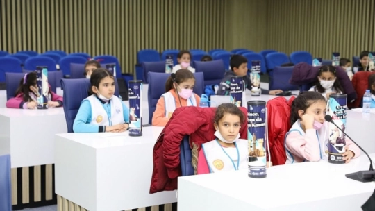 Minik Öğrencilerden Başkan Güder'e Soru Yağmuru