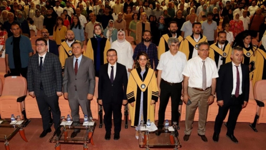 İnönü'den bu yıl 112 diş hekimi mezun oldu