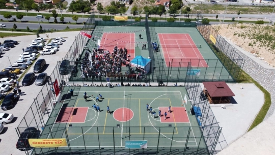 Spor Sahaları Törenle Hizmete Açıldı