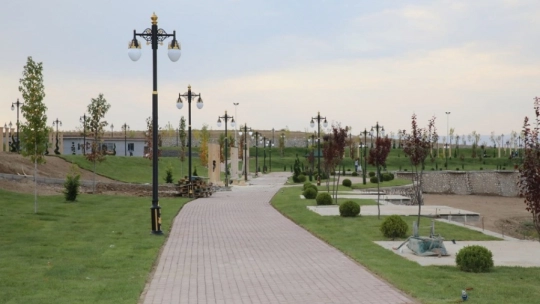 Malatya'nın İlk Sahil Parkı Projesi Tüm Hızıyla Sürüyor