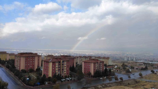 Malatya'da gökkuşağı şöleni