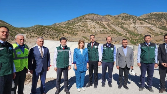 Milletvekili Ölmeztoprak vatandaşların taleplerini Bakan Yumaklı'ya iletti