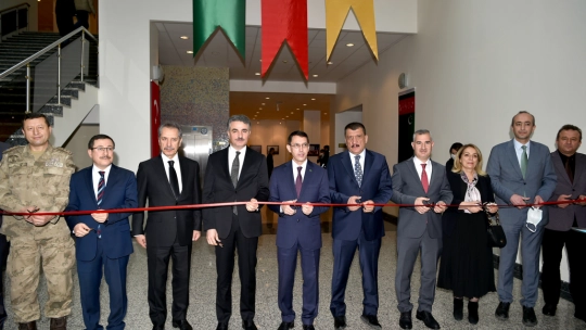 Türkmenistan Cumhurbaşkanı Berdim Muhammedov'un Kitabının Tanıtımı Yapıldı