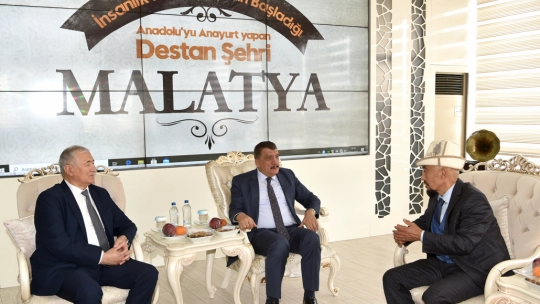 Kırgızistan Cumhurbaşkanı Danışmanından Başkan Gürkan'a Ziyareti