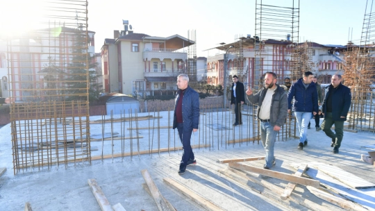 Yakınca Spor Adasının Yapımına Devam Ediliyor