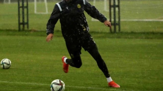 Yeni Malatyaspor'da Karagümrük maçı hazırlıkları sürüyor