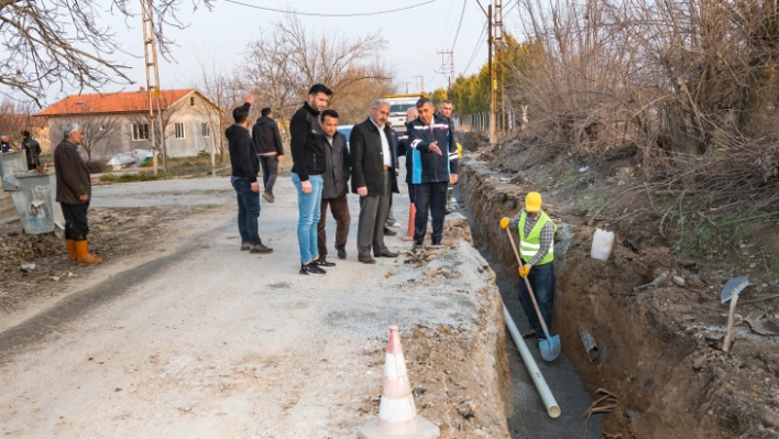 3 Mahallenin 30 yıllık içme suyu hattı yenileniyor