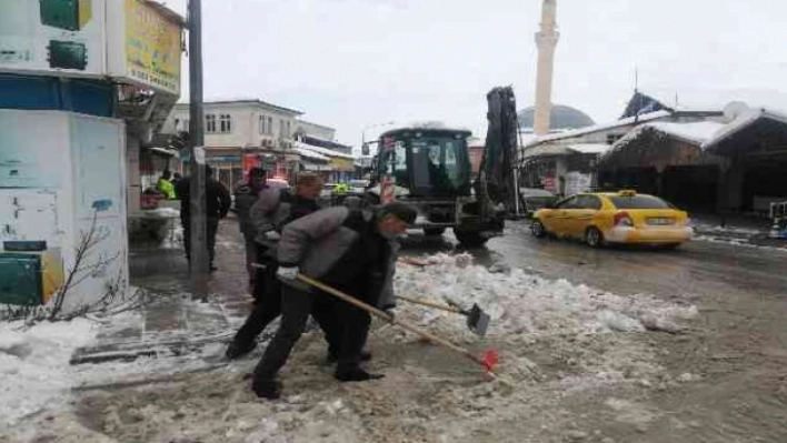 Akçadağ Belediyesi 7/24 sahada