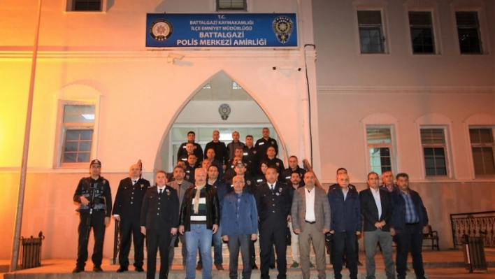 Başkan Güder, Nöbetçi Polislerle İftarda Buluştu