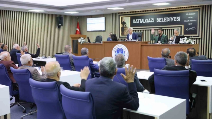 Battalgazi Belediye Meclisi 2024 yılı ücret tarifelerini belirledi