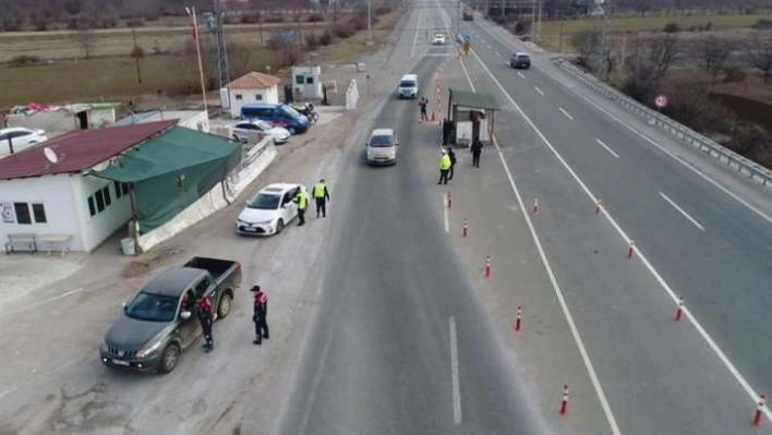 Drone destekli emniyet kemeri ve cep telefonu kullanımı denetimi