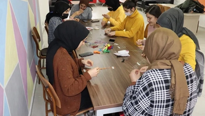 Gençler boşa zaman harcamıyor!