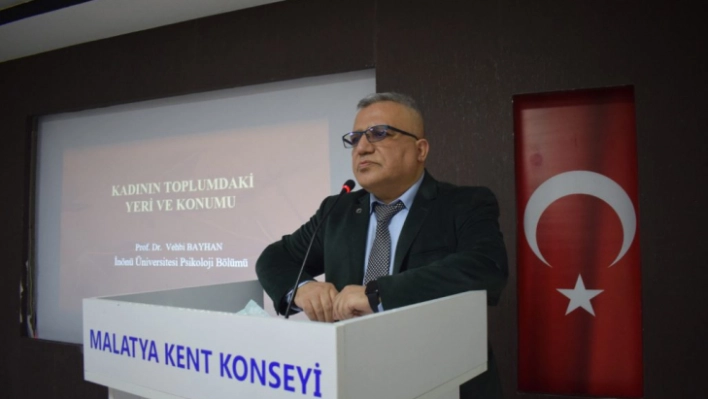 Kent Konseyinden ''Kadının toplumdaki yeri'' Konulu Konferans