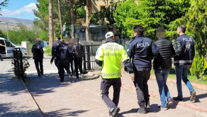 Malatya'da kâğıt fabrikasından hırsızlık yapan 4 kişi tutuklandı