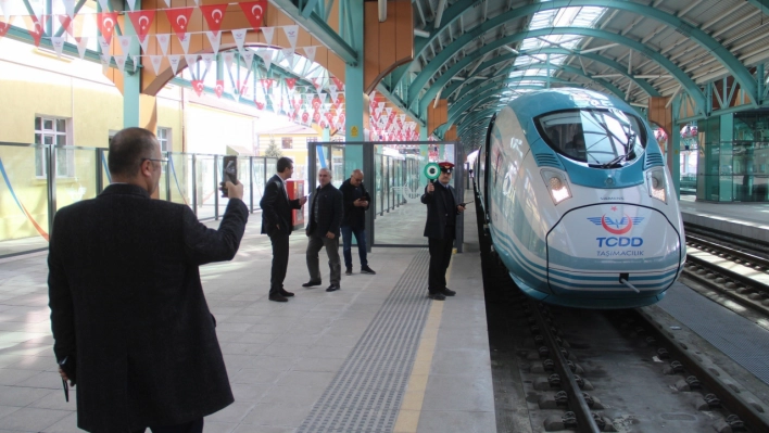 Malatya-Sivas Bölgesel Treni seferleri başlıyor