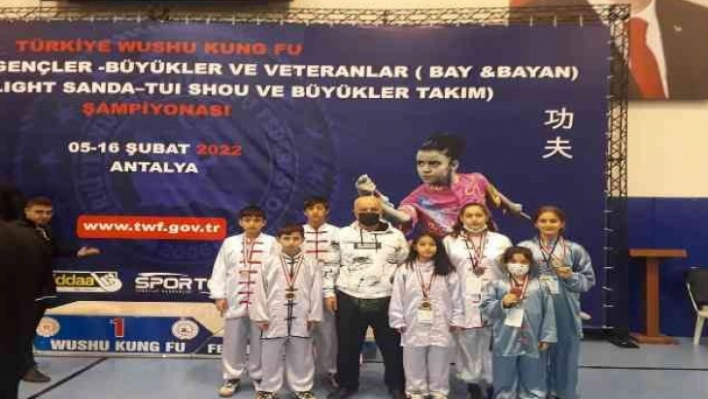 Malatyalı Wushu Kung Fu sporcuları 45 madalya ile dönüyor