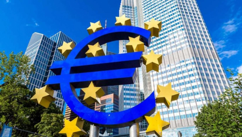 Avrupa Merkez Bankası 11 yıl sonra faiz artırdı