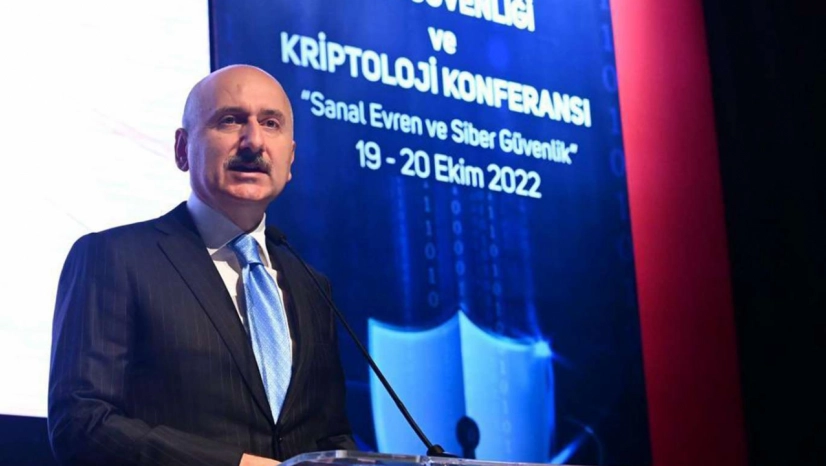 Karaismailoğlu: Wi-Fi yerine, Li-Fi teknolojileri kullanılacak