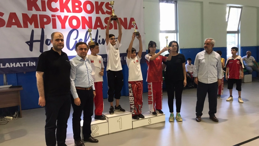 Kick Boks Şampiyonası Sone Erdi
