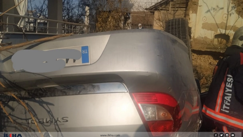 Malatya'da 2 ayrı kazada 3 kişi yaralandı
