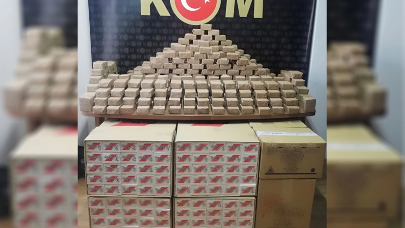 Malatya'da uyuşturucu ile gümrük kaçağı malzemeler ele geçirildi