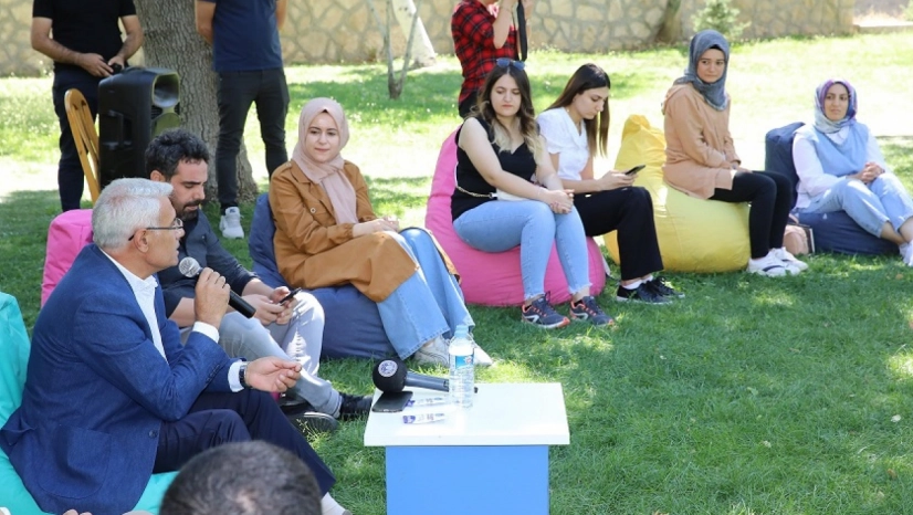 Öğretmen Adaylarından Başkan Güder'e Motivasyon Teşekkürü
