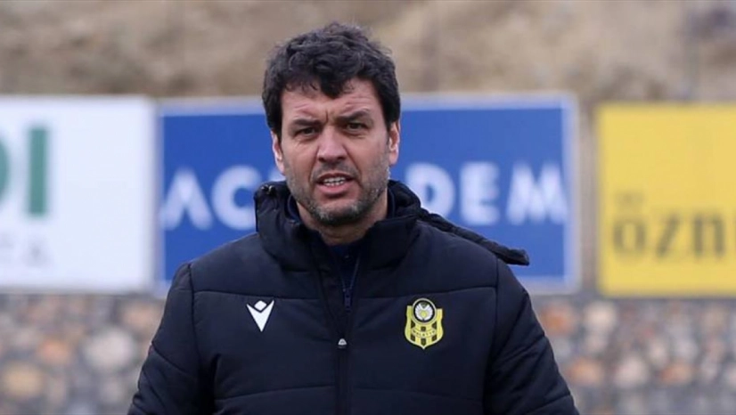 YMS'da Teknik Direktör Cihat Arslan İle Yollar Ayrıldı