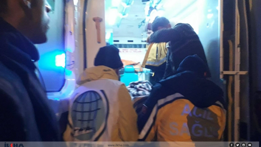 Malatya'da 13 yaşındaki kız çocuğu enkaz altından canlı çıkarıldı